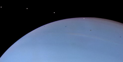 ボイジャー2号が撮影したデスピナ(海王星の衛星)